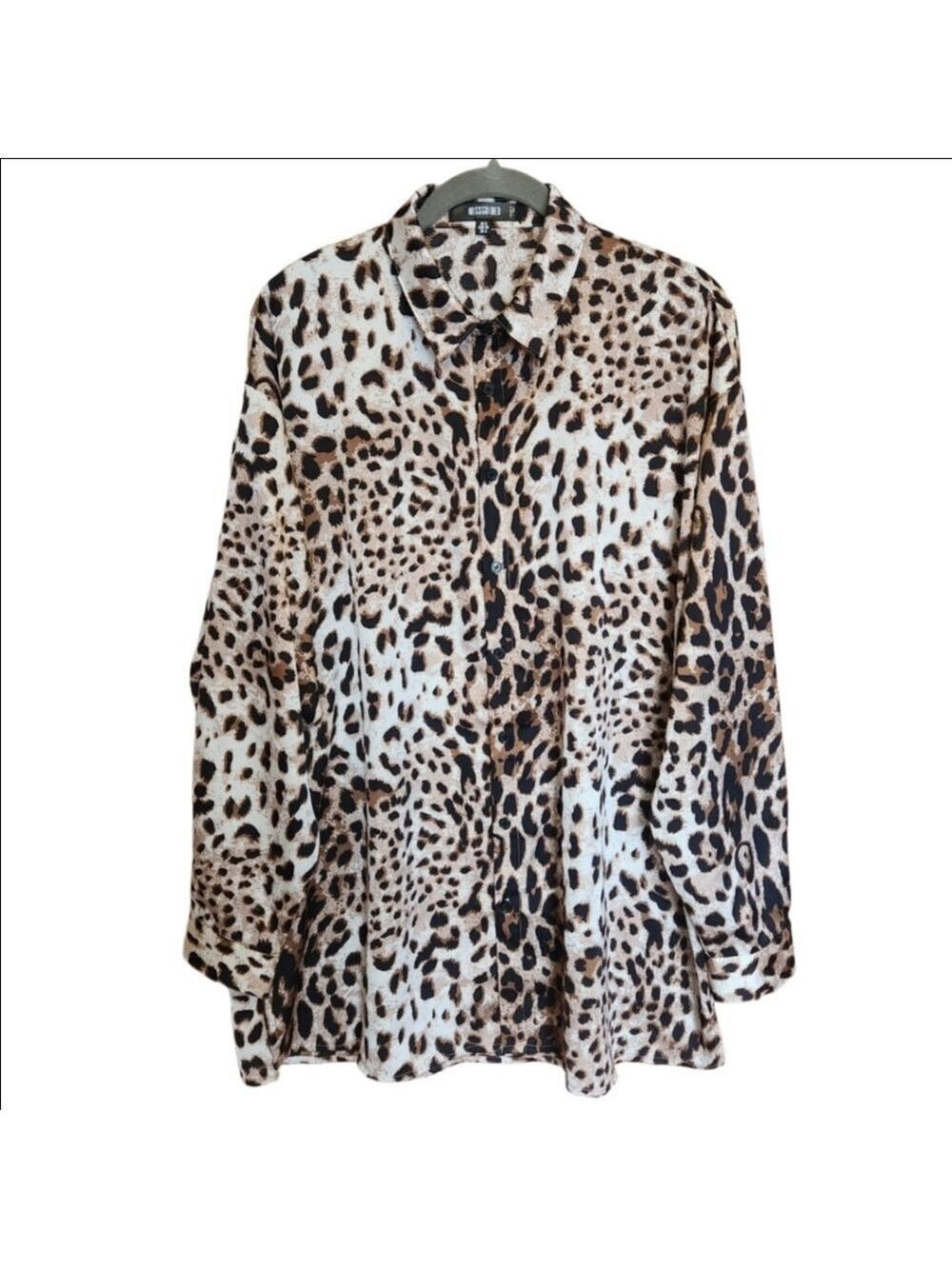 MISSGUIDED OVERSIZED ANIMAL PRINT BLOUSE SIZE MEDIUM / LARGE